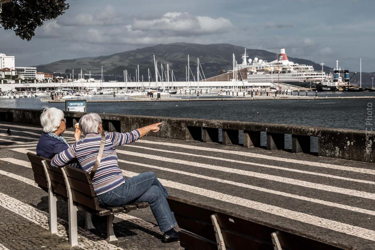 Cc Guest House - "Ao Mercado" Ponta Delgada Dış mekan fotoğraf